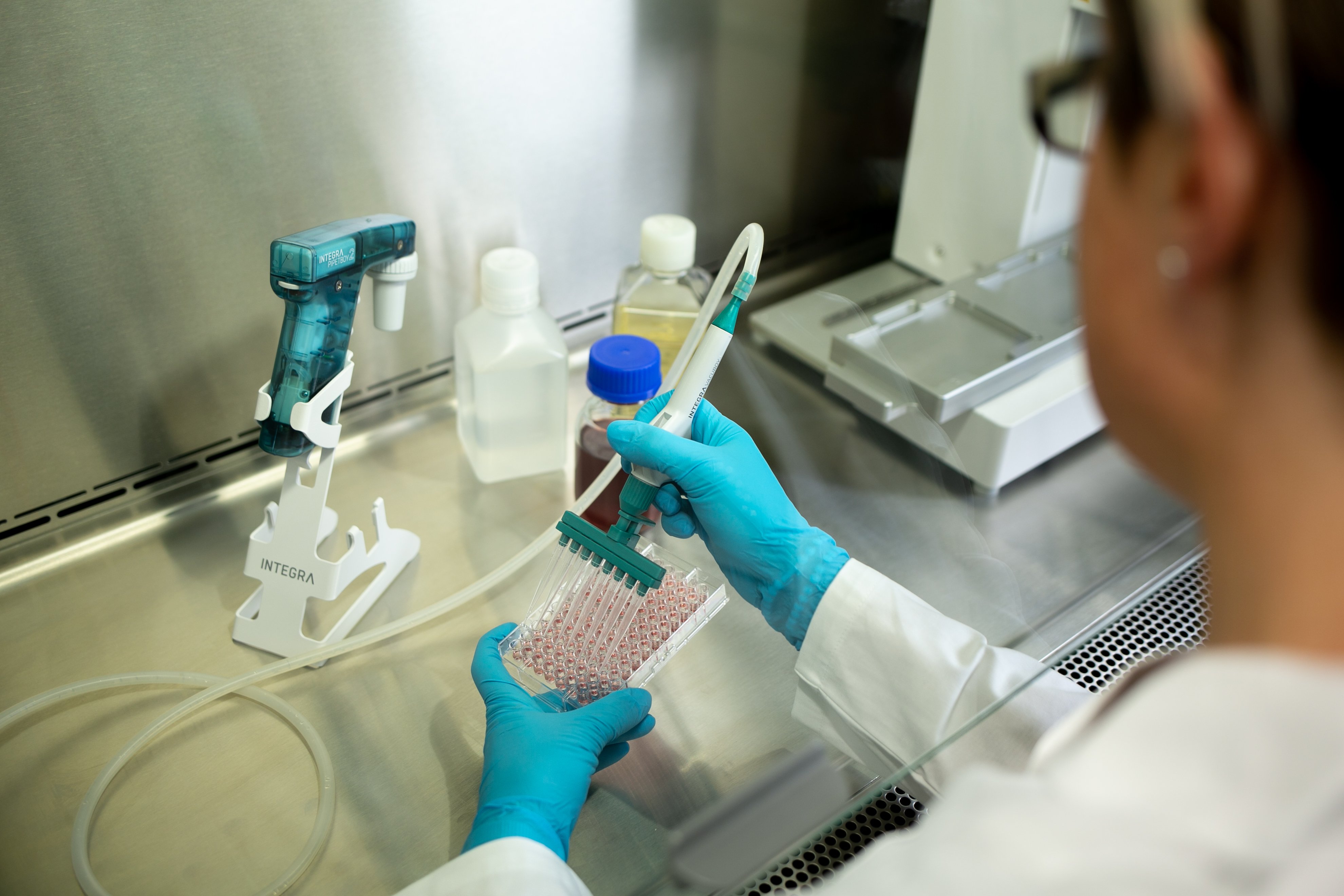 How to use a biosafety cabinet | INTEGRA