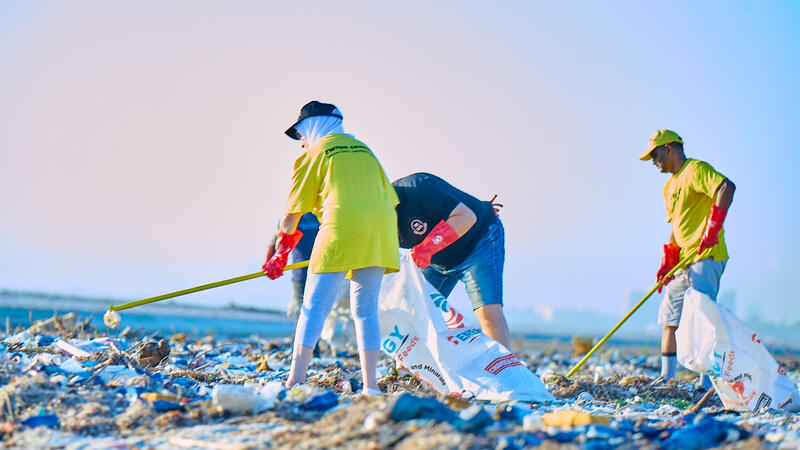 /sites/default/files/styles/placeholder/public/images/clean-dar-es-salaam-beach-cleanup-11.jpg?itok=rm6KIg0s