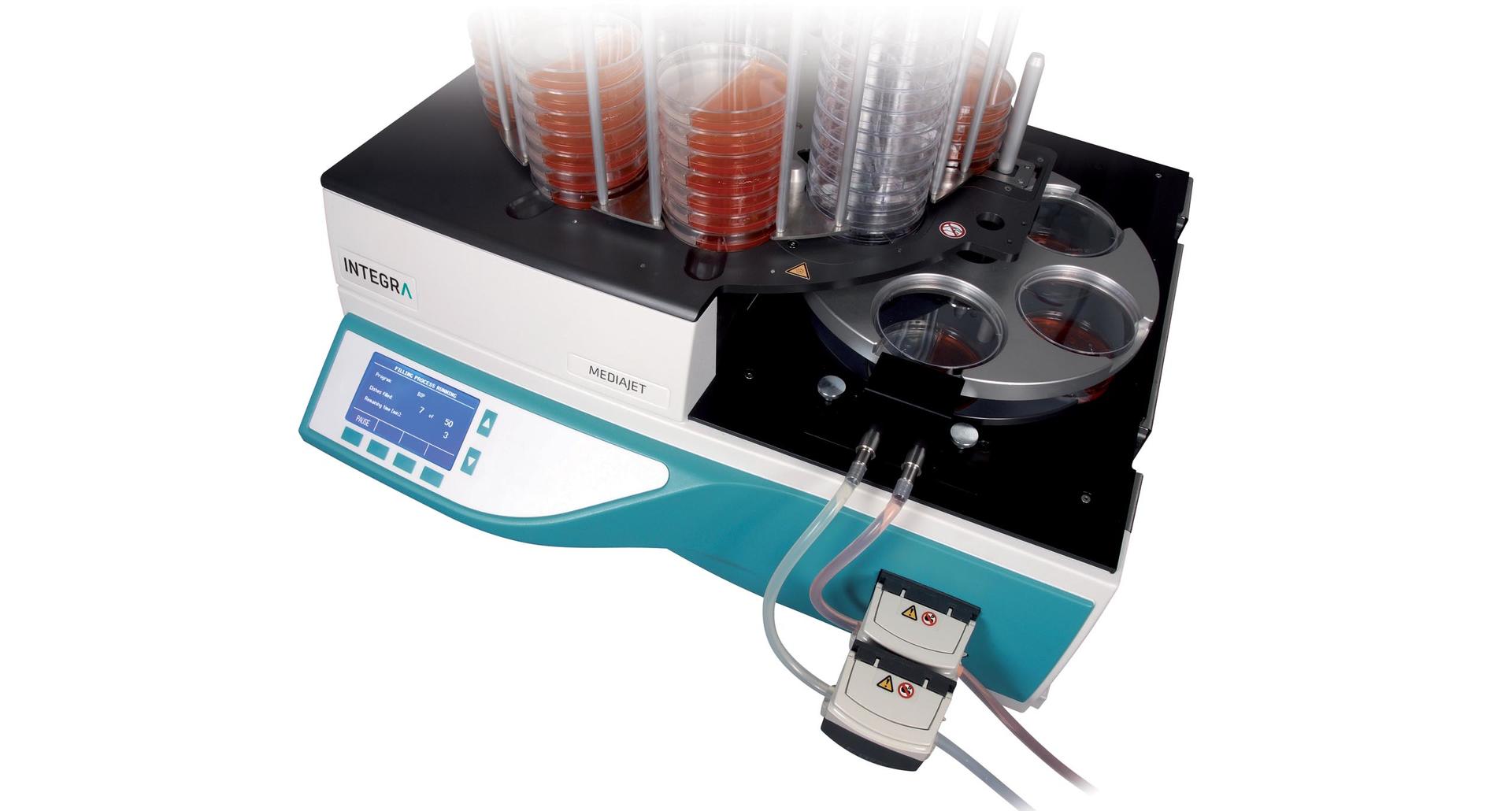 Filling two-compartment Petri dishes using MEDIAJET vario with biplate option