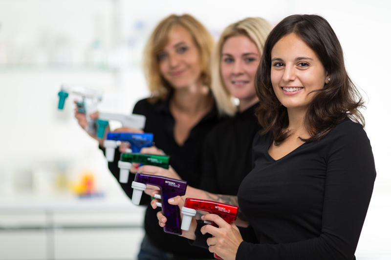 PIPETBOY acu 2 | ピペットコントローラー | INTEGRA