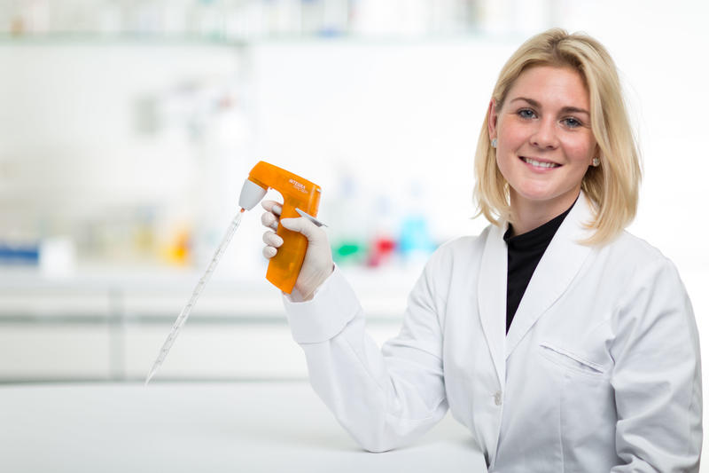 PIPETBOY pro Pipette Controller With LED Light INTEGRA