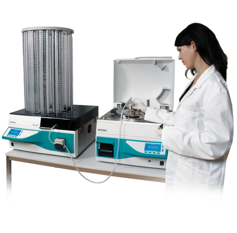 MEDIAJET Petri dish filler is a perfect complement to MC10/30