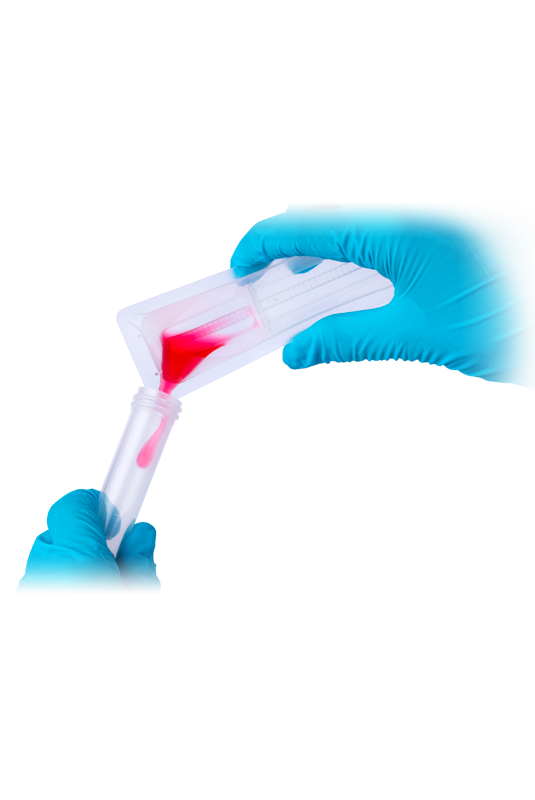 Divided reservoirs feature pour back spouts