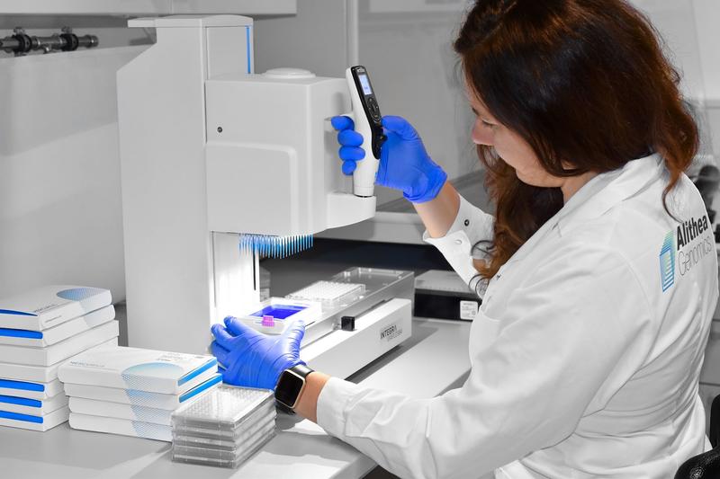 Alithea Genomics uses VIAFLO 96 and VIAFLO 384 handheld electronic pipettes for BRB sequencing