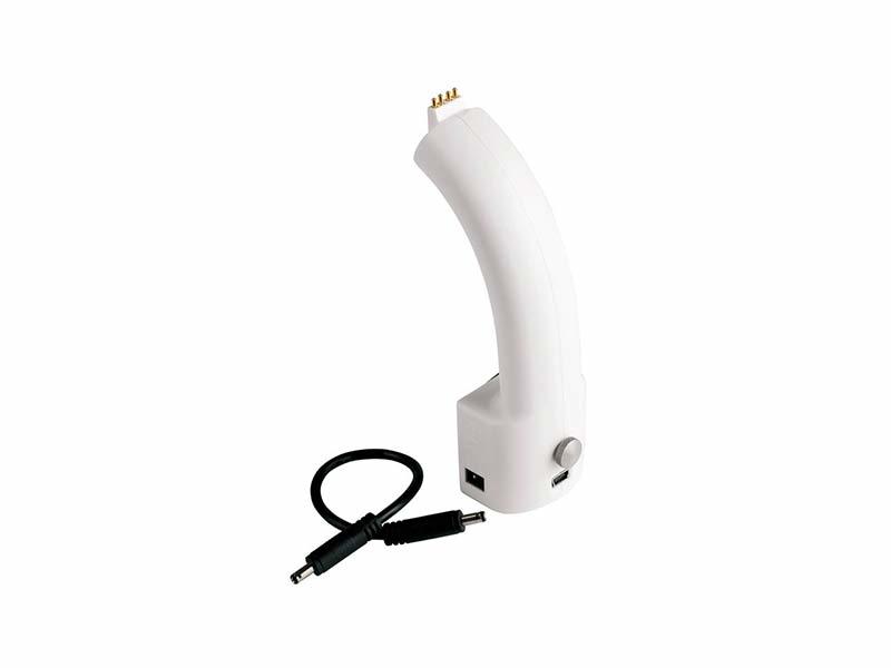 Charging and communication station for VIAFLO and VOYAGER