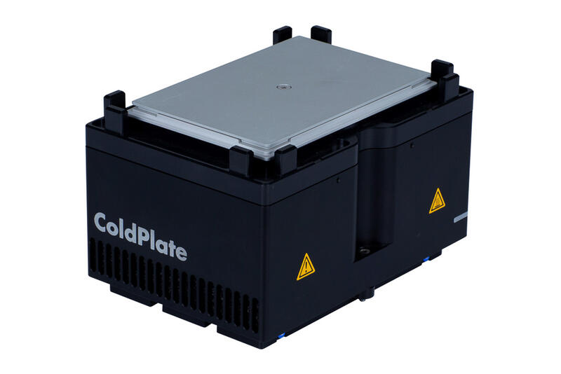 coldplate for cooling and heating with flat bottom