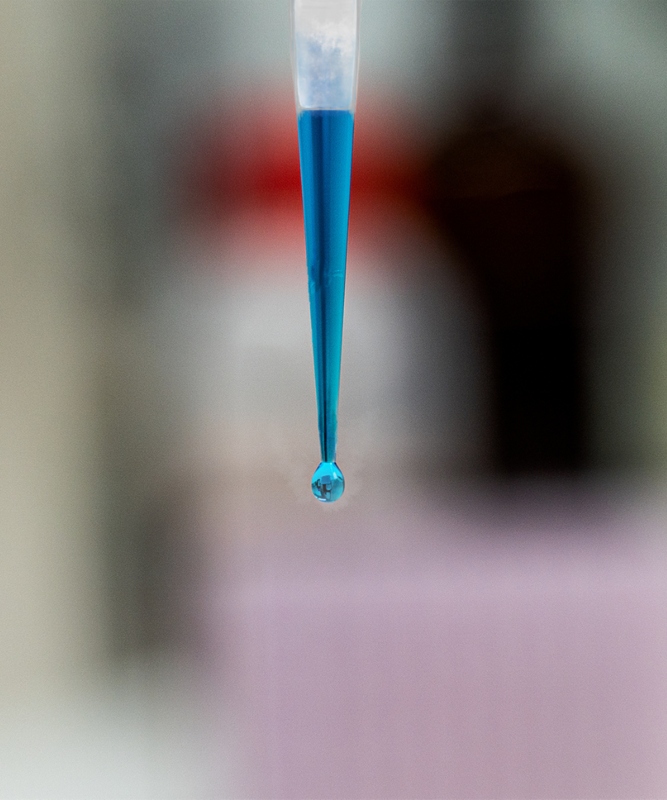 How to pipette volatile liquids: Pipette tip with ethanol inside