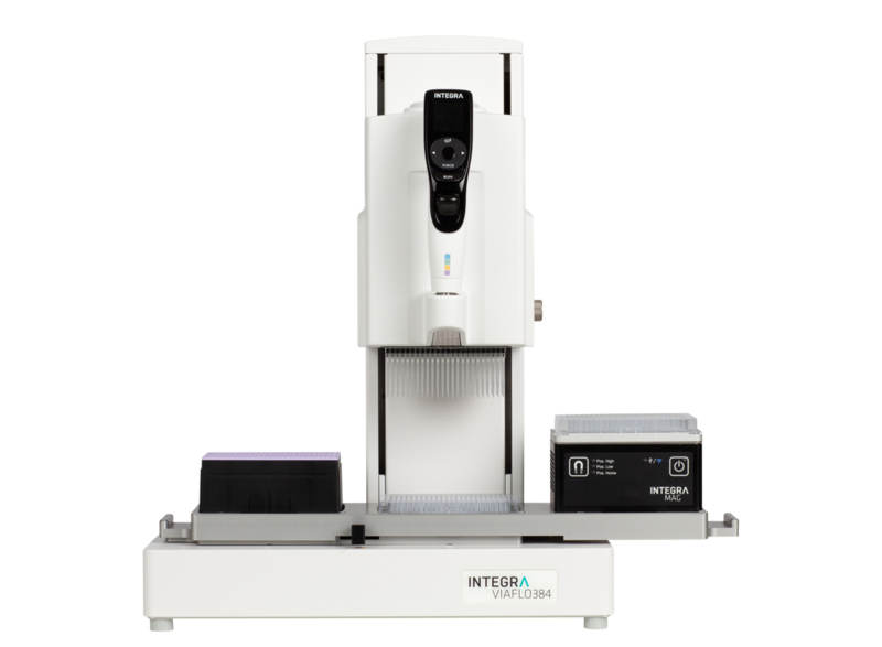 VIAFLO 384 equipped with a tip box, 384 well plate and MAG module.