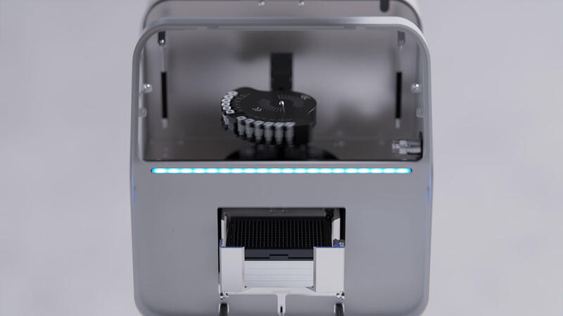 PCR and NGS workflow miniaturization