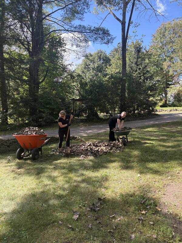 A total of more than 50 employees took part in the volunteer outdoor cleanup in Zizers and Hudson/Merrimack.  
