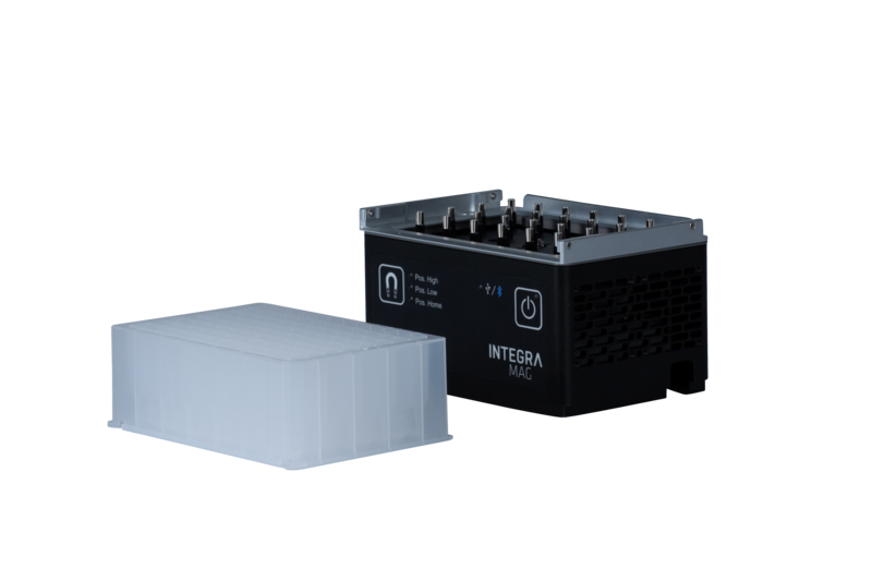 The new INTEGRA deep well plate adapter mounted on the MAG module  and a deep well plate. 
