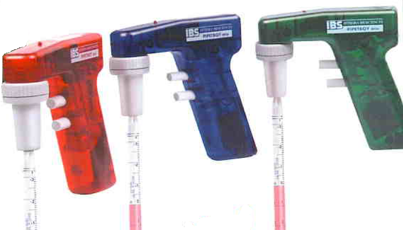 The PIPETBOY’s well-known and timeless design has been continuously developed to become the optimally sized and light weight pipetting aid that we all know and love today. 