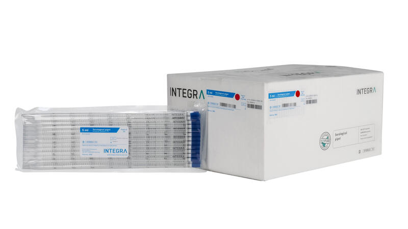 Bulk case of the 5ml blue INTEGRA serological pipets 1503